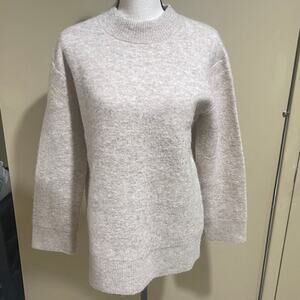 VINCE Textured Soft Sculpted Crew Neck Sweater